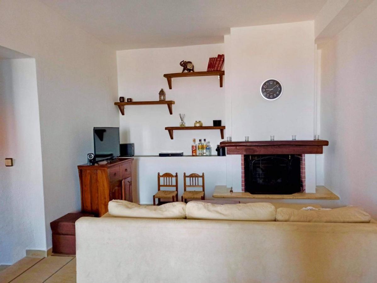 Pantheon Apartment Serres Exterior photo